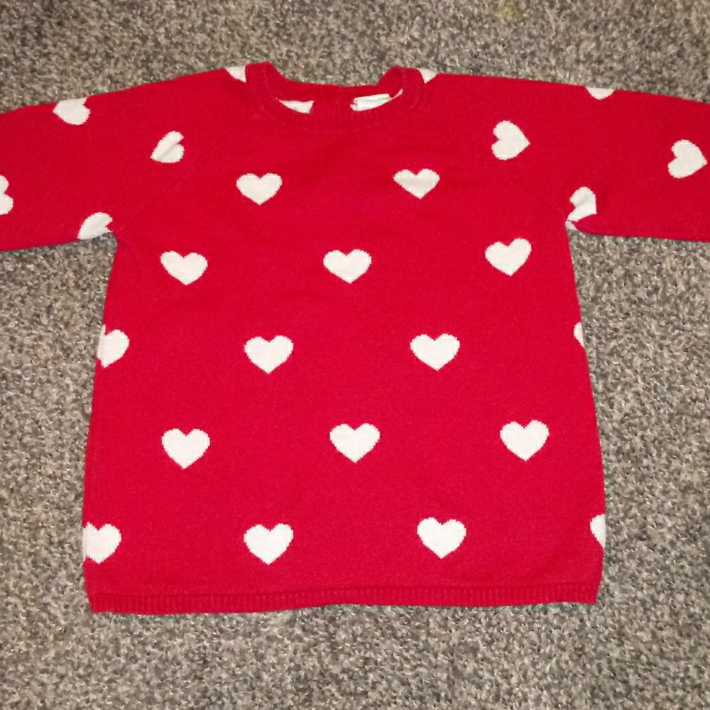 GIRLS SIZE 12-18 MONTHS RED HEARTS H&M SWEATER